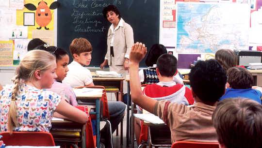 Kids Can Catch Bias Through Non-verbal Cues Kids Can Catch Bias Through Non-verbal Cues
