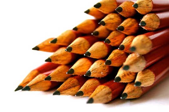 The Trouble with Conformity: Trying To Fit In and Selling Ourselves Short The Trouble with Conformity: Trying To Fit In and Selling Ourselves Short