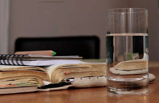 The Affect Of Too Little Or Too Much Water On Older Women’s Cognition The Affect Of Too Little Or Too Much Water On Older Women’s Cognition