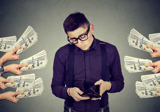 5 Things To Consider Before Taking Out A Student Loan 5 Things To Consider Before Taking Out A Student Loan
