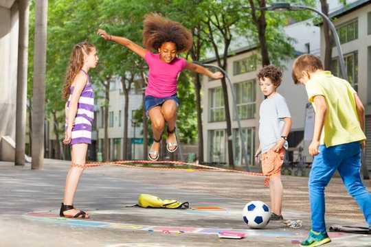 Why More Kids Don’t Play Outside Why More Kids Don’t Play Outside