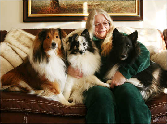 Is Raw Food Safe For My Dogs And Me? Is Raw Food Safe For My Dogs And Me?