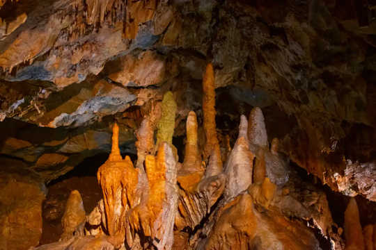 Stalagmites hold chemical signals that reveal what the climate above the cave was like thousands of years ago. Stalagmites hold chemical signals that reveal what the climate above the cave was like thousands of years ago. (we pieced together the most precise records of major climate events from thousands of years ago)