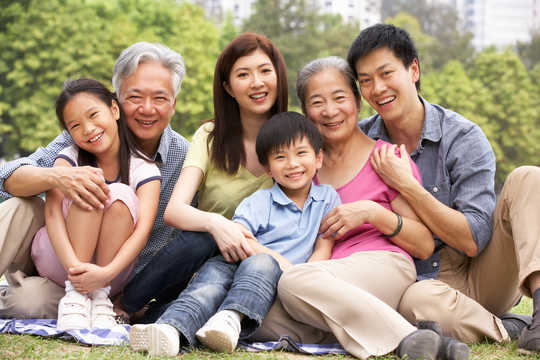 How Love Between Parents Has Long-term Benefits For Kids How Love Between Parents Has Long-term Benefits For Kids