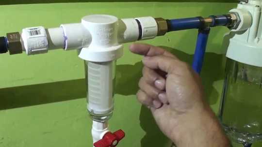Your Water Filter Might Not Catch All Toxic Chemicals Your Water Filter Might Not Catch All Toxic Chemicals