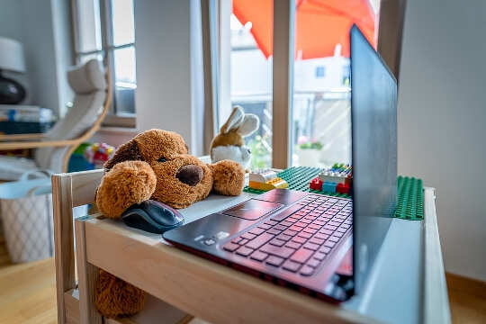 How To Deal With A Year Of Accumulated Burnout From Working At Home How To Deal With A Year Of Accumulated Burnout From Working At Home