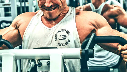Lifting Weights To Look Buff May Lead To Reverse Anorexia bobby building 6 4