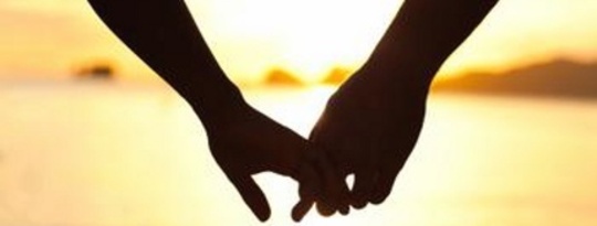 When Love Feels Weird: Dysfunctional Becomes Normal When Love Feels Weird: Dysfunctional Becomes Normal