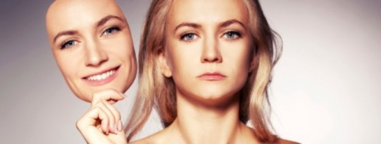 Lying or Being Emotionally Unavailable? Everybody Loses Lying or Being Emotionally Unavailable? Everybody Loses